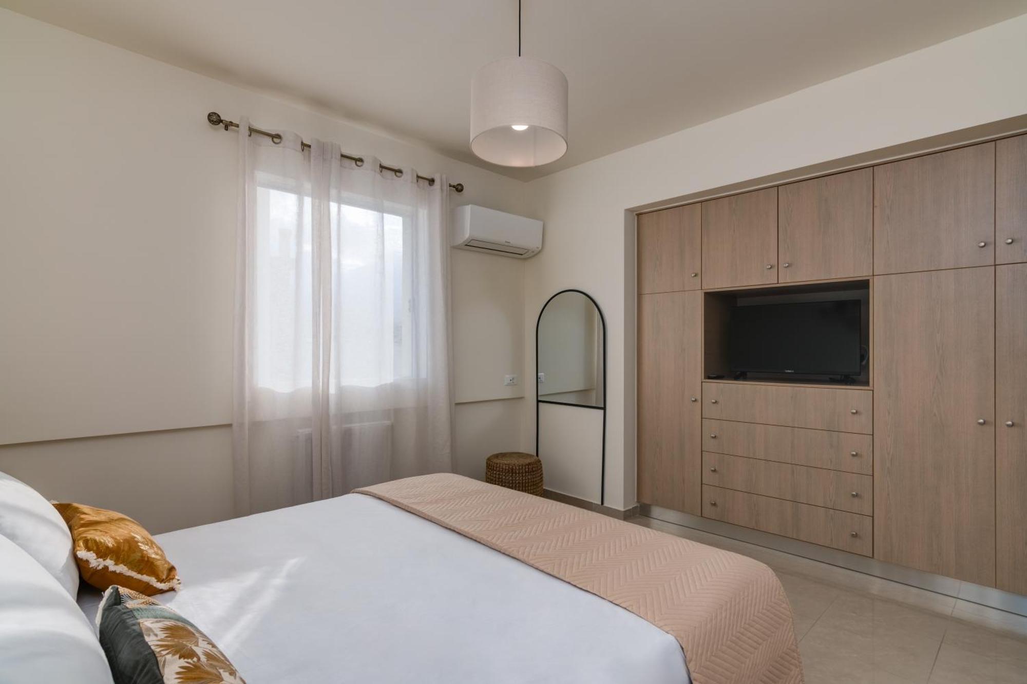 Oikies Luxury Apartments With Private Free Parking Area Agios Nikolaos  Luaran gambar
